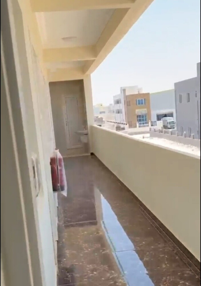 مستودع كبير استور للايجار - 10