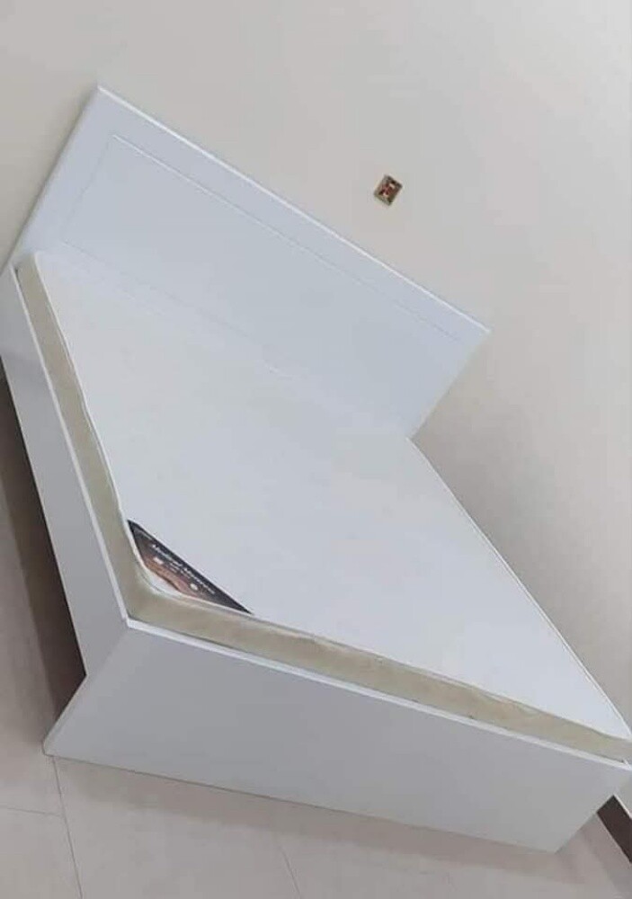 سرير ومرتبة - 15