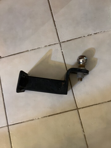 tow Hitch  - 1