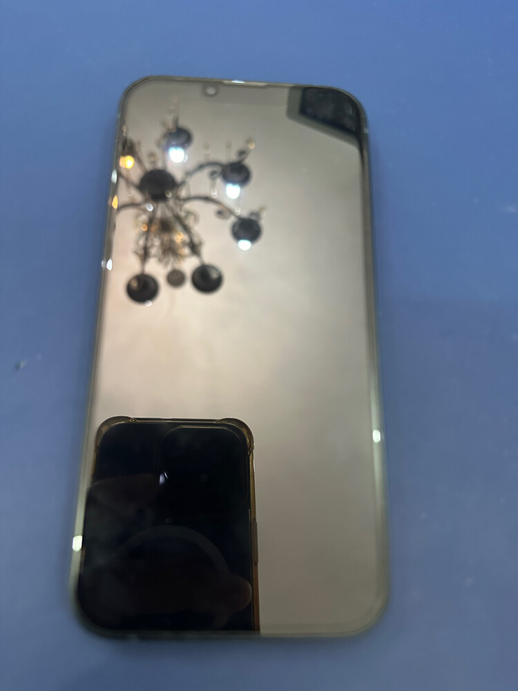 iPhone 13 midnight 256gb - 8