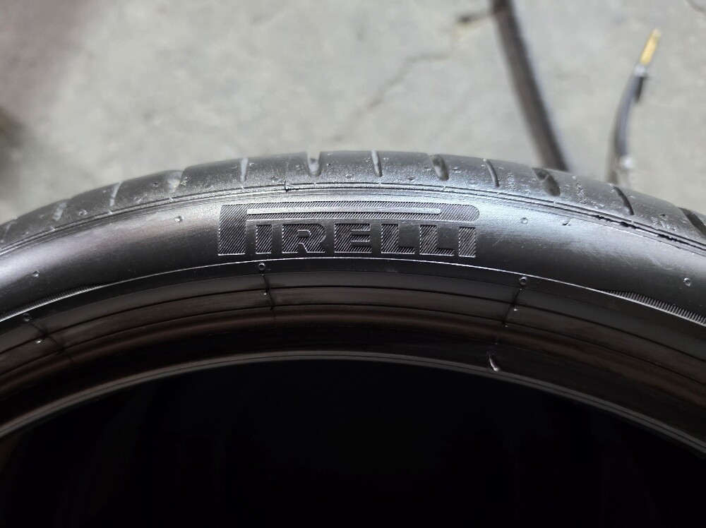 285/30/21 Pirelli Tyre Slightly Use - 4