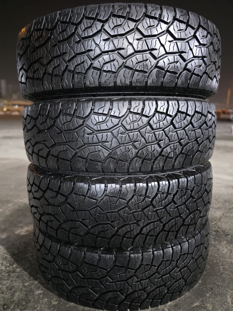 245/75/17 Hankook Tyre 5% Used - 1