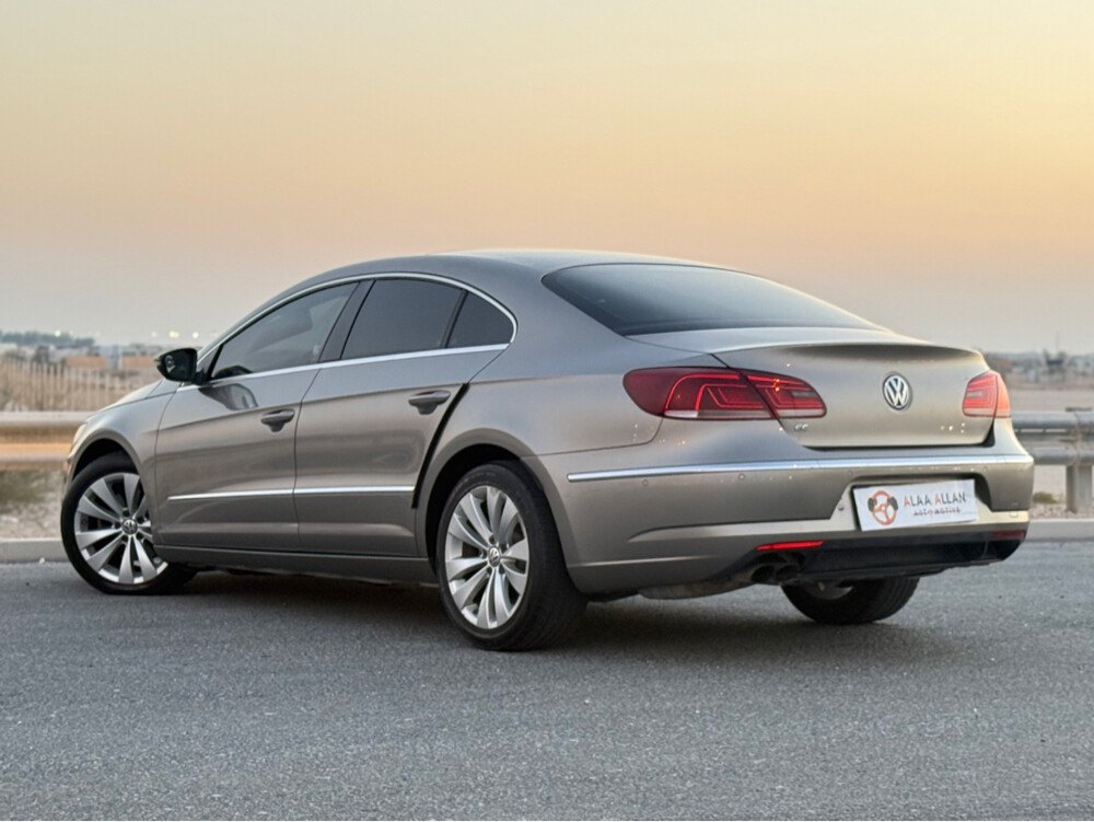 Volkswagen Passat CC - 14