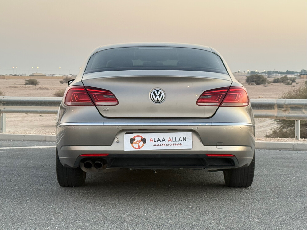 Volkswagen Passat CC - 13