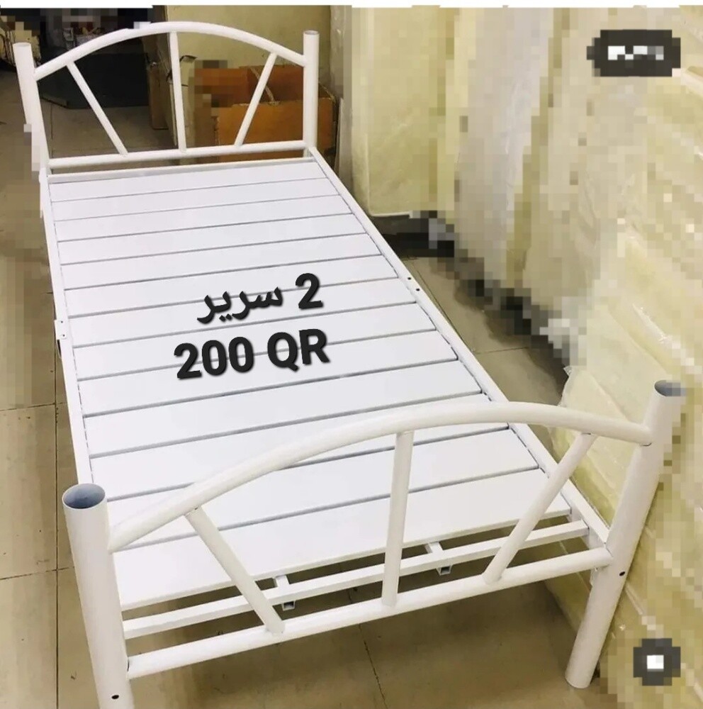 good condition table - 3