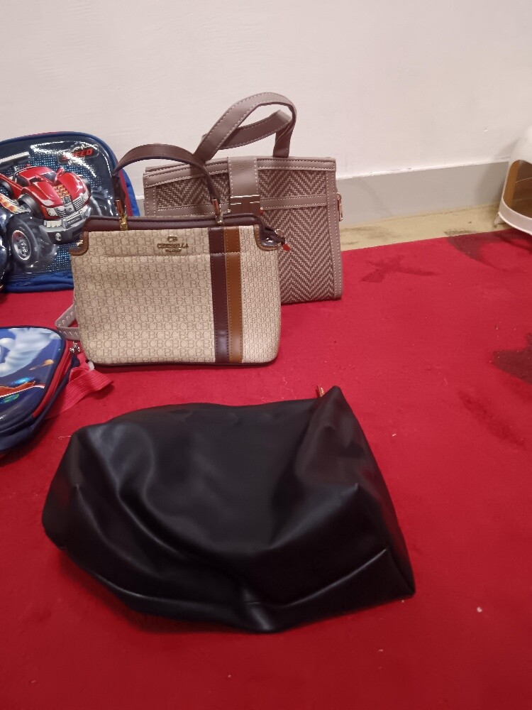 حقايب نسائية - 4