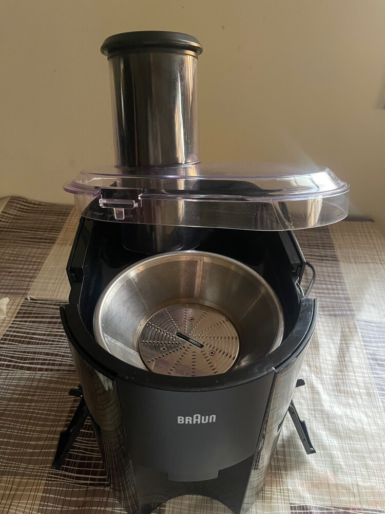 Braun Juicer - 3