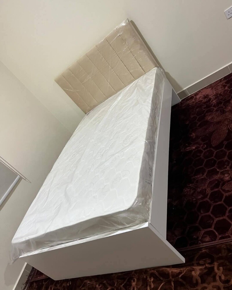 سرير مرتباغرف نوم للبيع جديدة 552 - 15