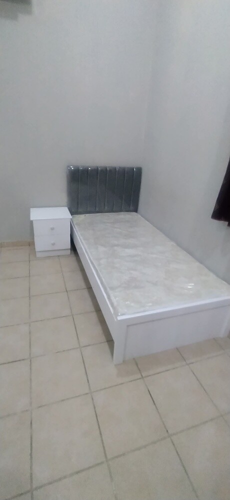 سرير مرتباغرف نوم للبيع جديدة 552 - 4