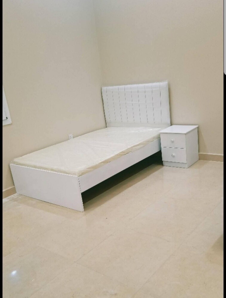 سرير مرتباغرف نوم للبيع جديدة 552 - 21