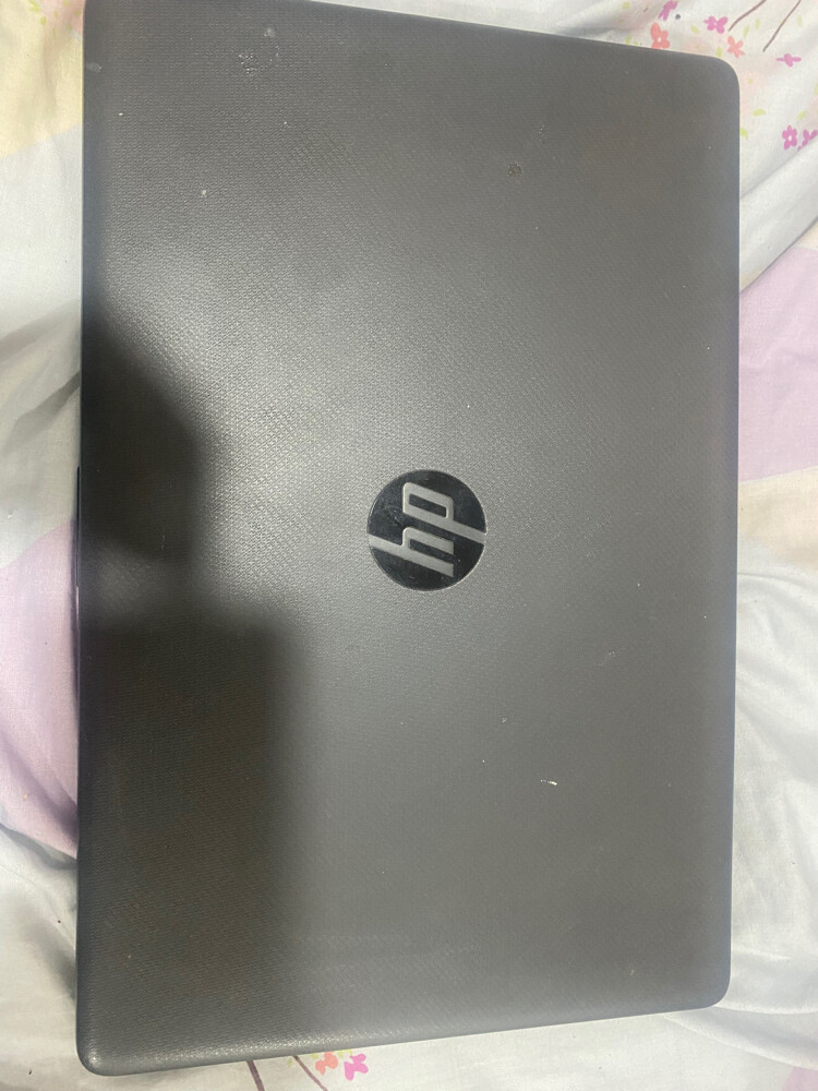 HP 250 G7 i5 1TB 8gb ram - 1