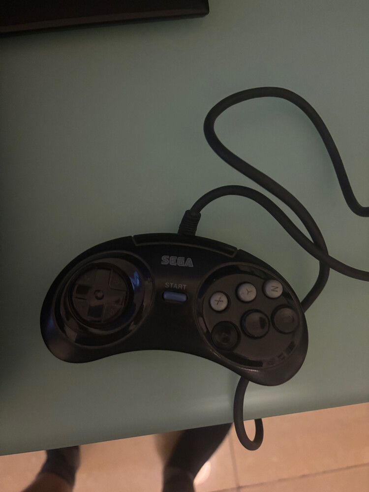 original 90’s Sega Mega Drive II - 6