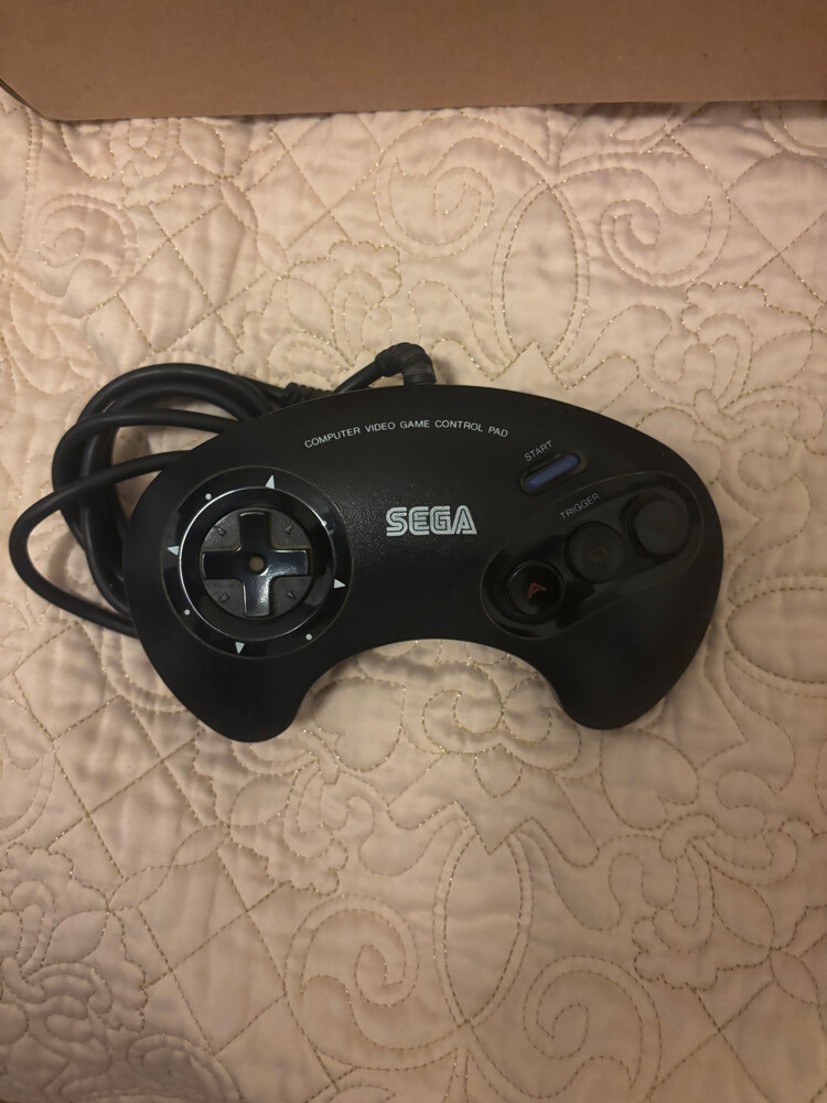 original 90’s Sega Mega Drive II - 10
