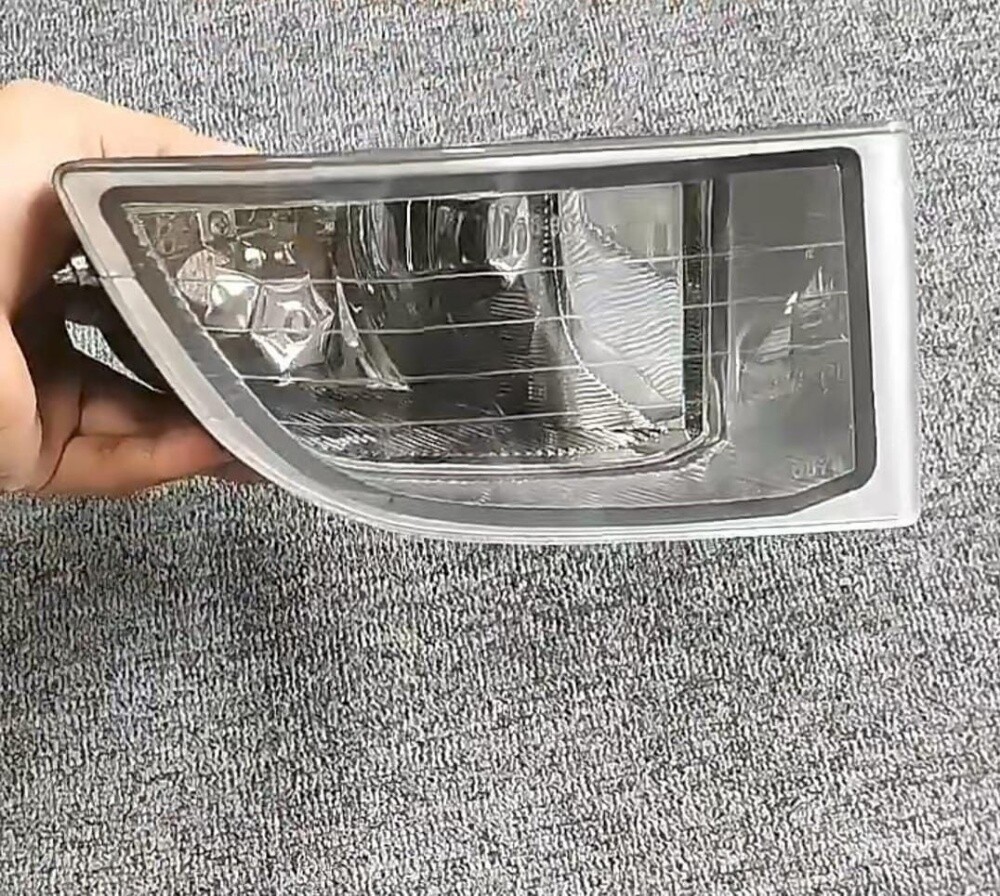 Prado Fog Lamps - 4
