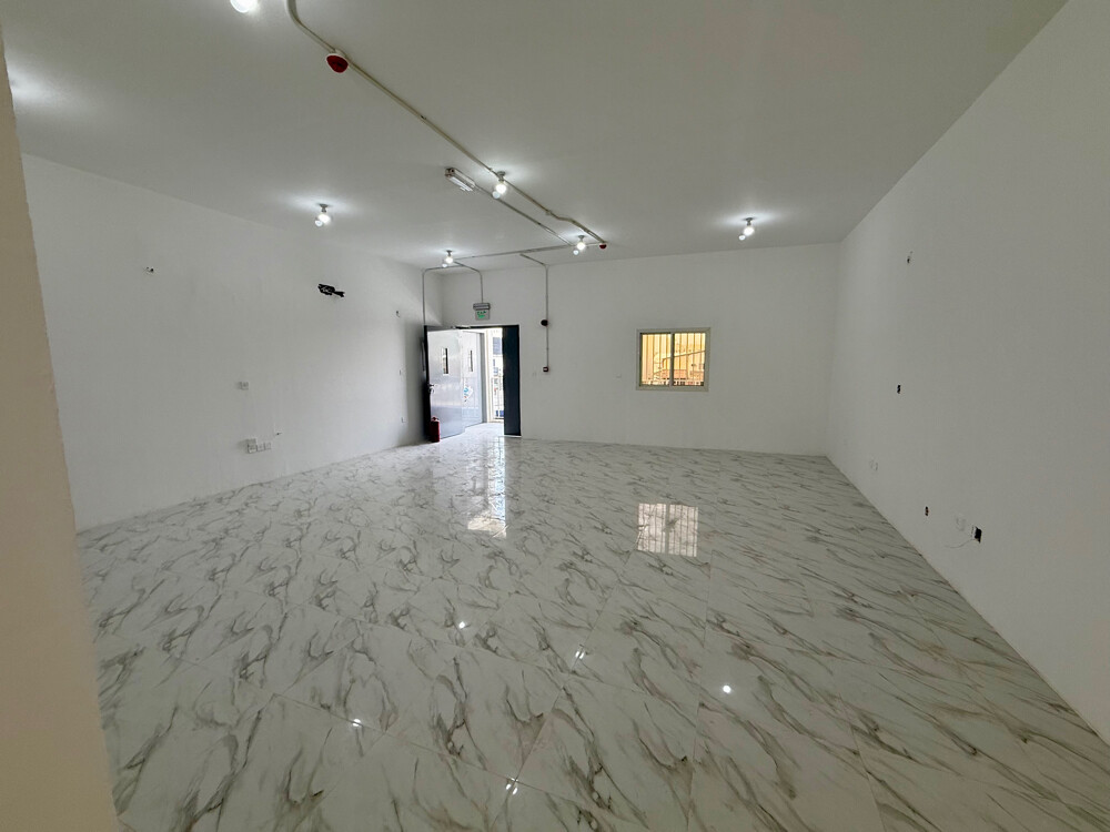 Office for rent in industrial area - 11