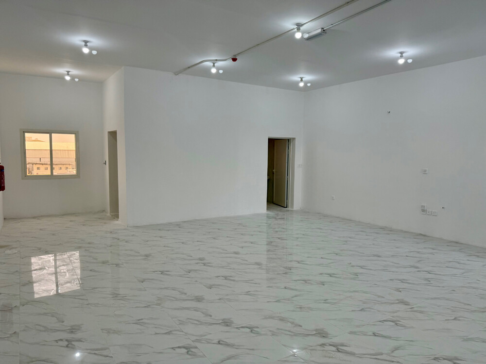 Office for rent in industrial area - 7