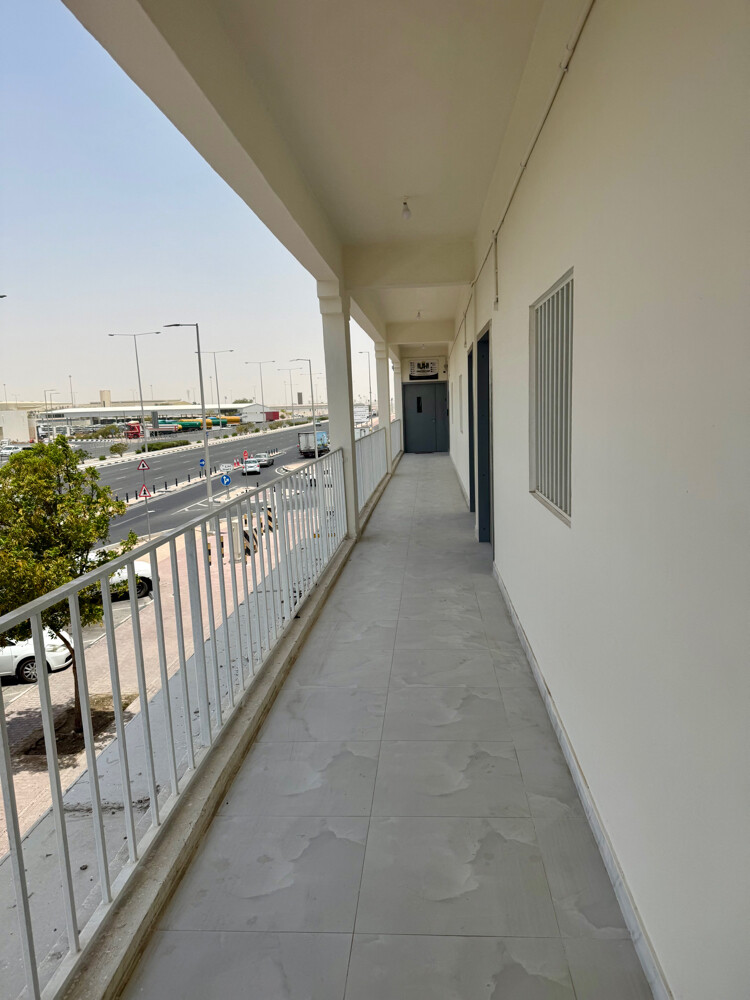 Office for rent in industrial area - 9