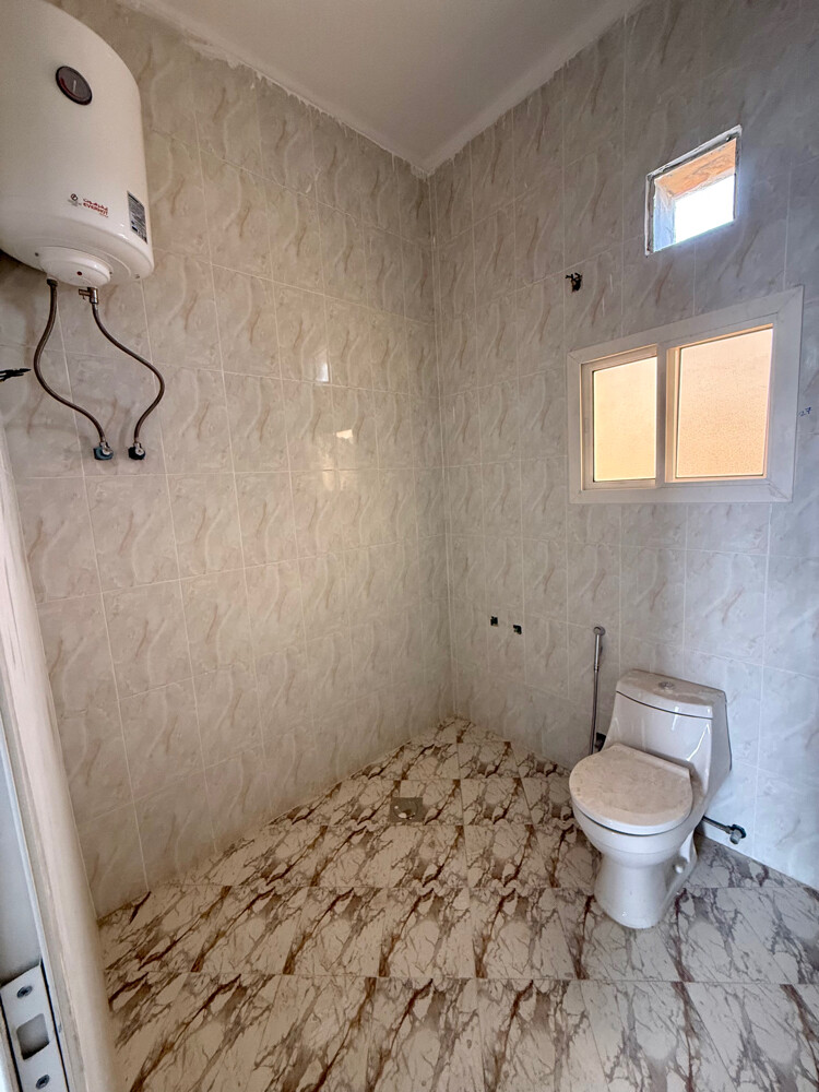 Office for rent in industrial area - 5