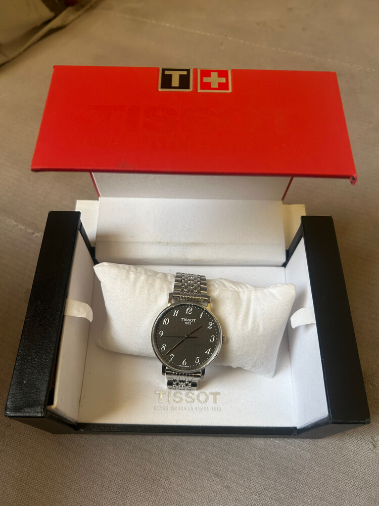 Tissot watch original Swiss - 5