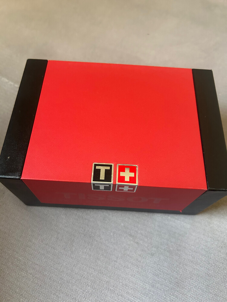Tissot watch original Swiss - 4