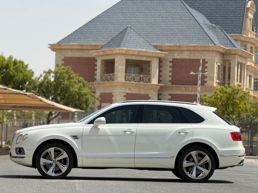 Bentley Bentayga - 7