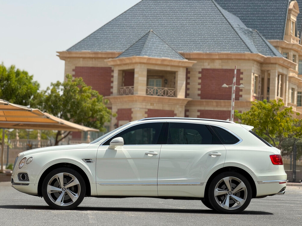 Bentley Bentayga - 8