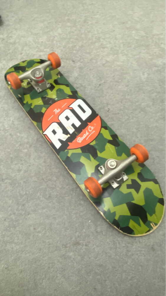 RAD skateboard - 3