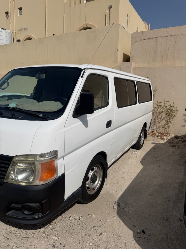 urvan for sale - 3