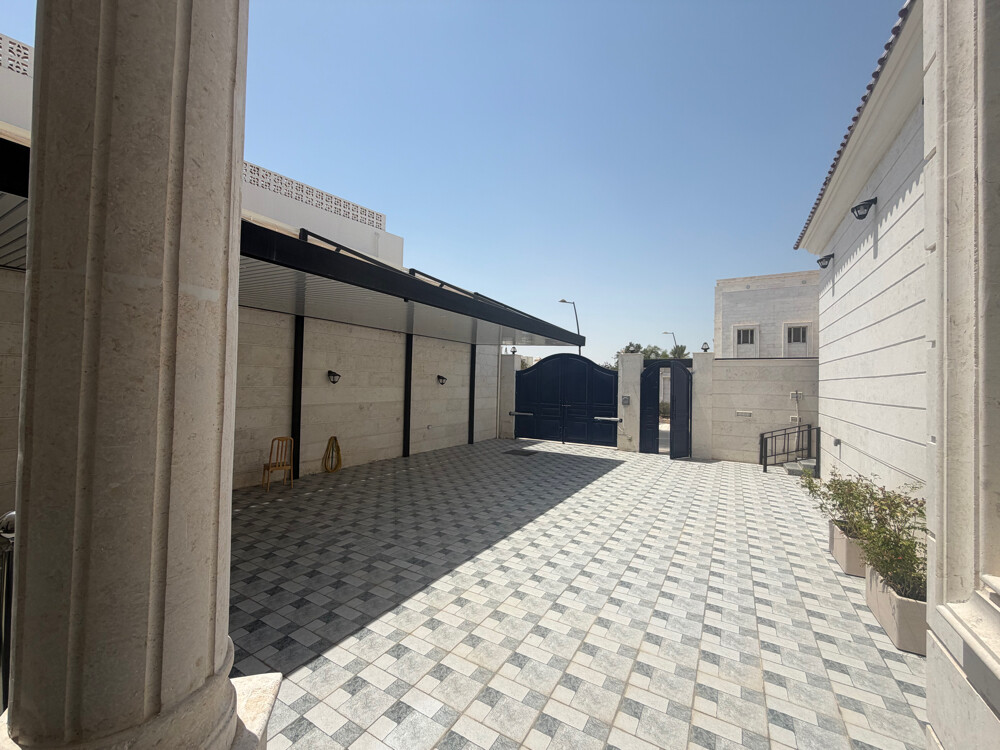 LUXURY VILLA 9 BHK FIR SALE HAZM M - 8