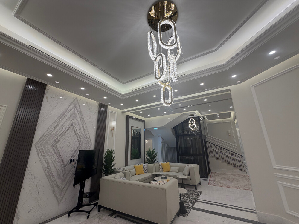 LUXURY VILLA 9 BHK FIR SALE HAZM M - 9