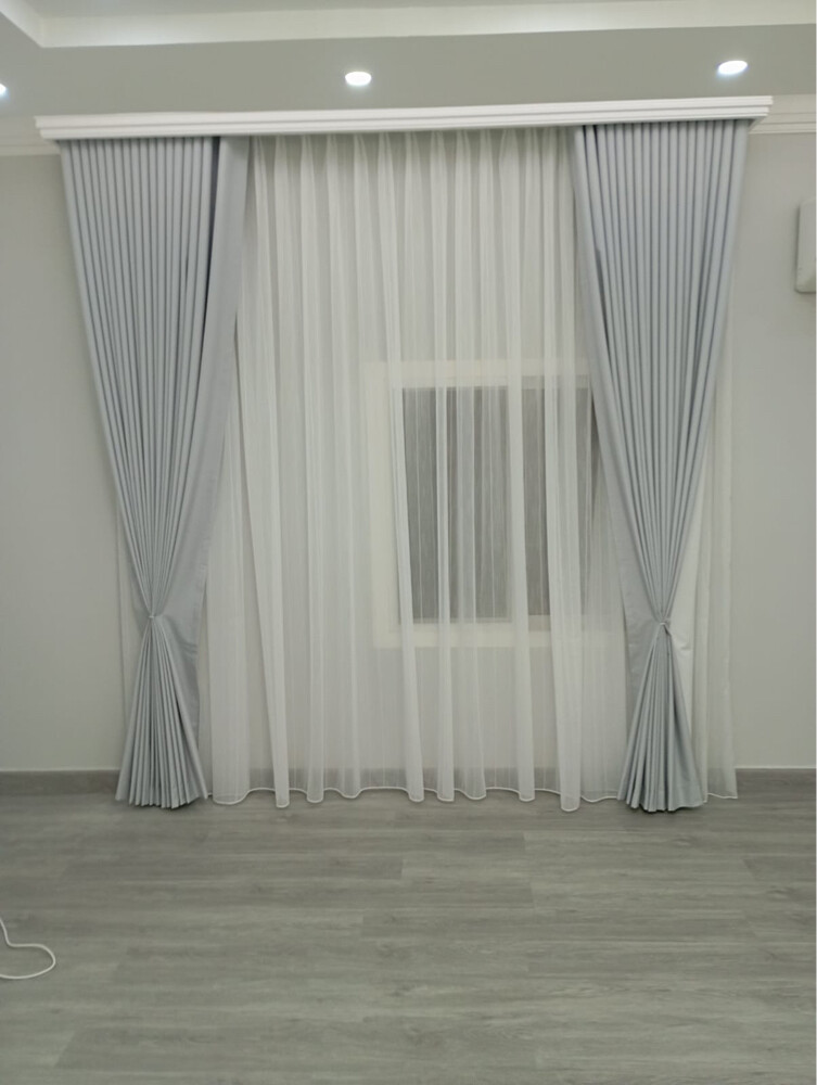 Curtains and home decor  - 6