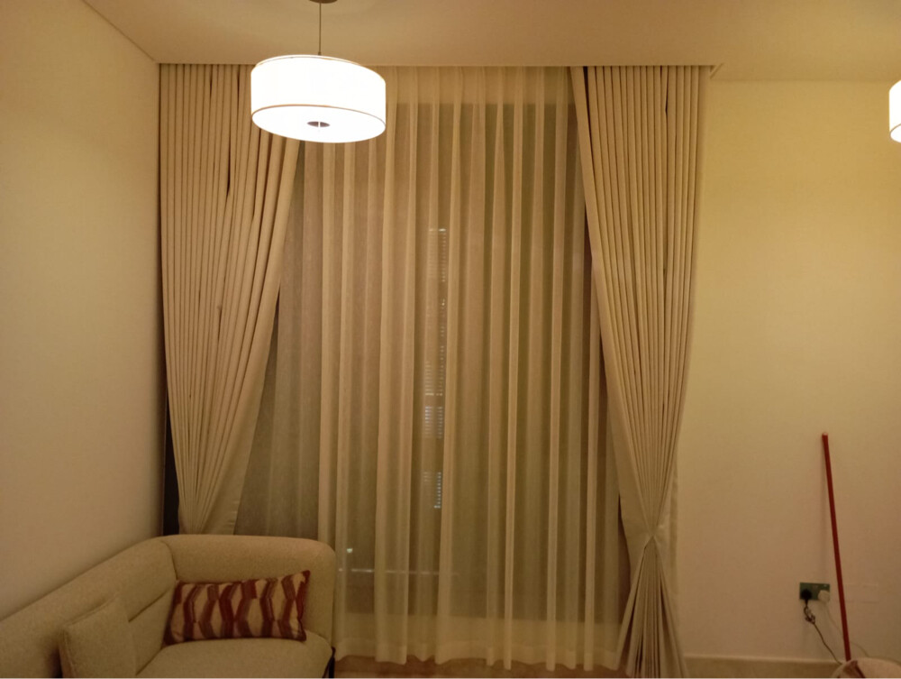 Curtains and home decor  - 5
