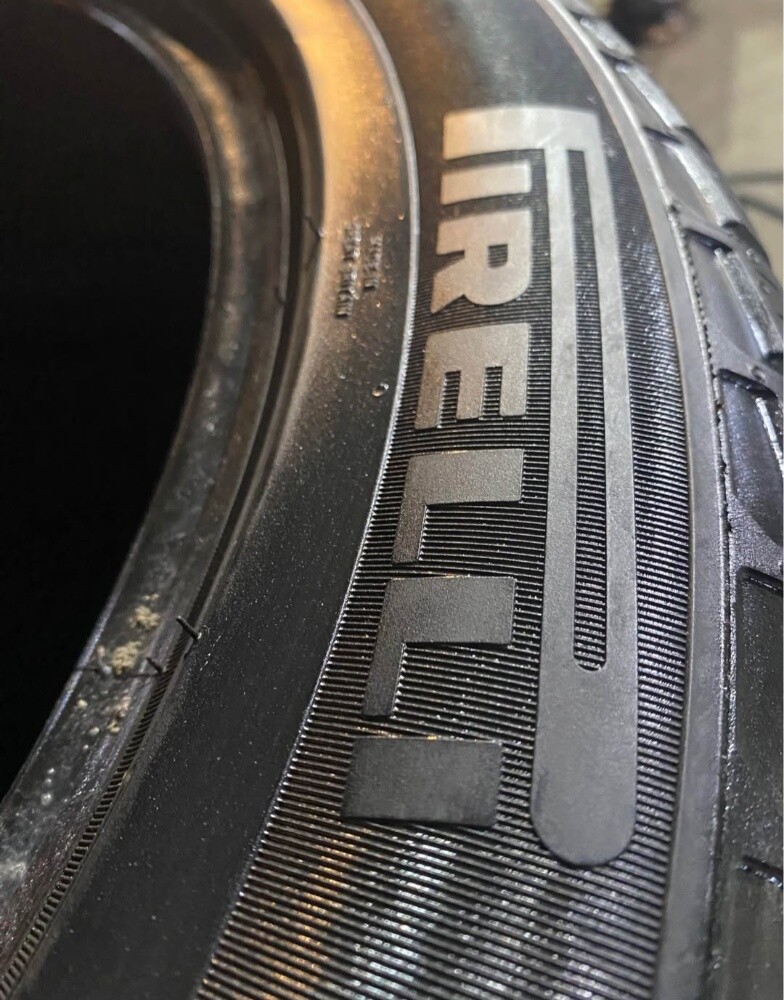275/45/21" pirlli tire - 4