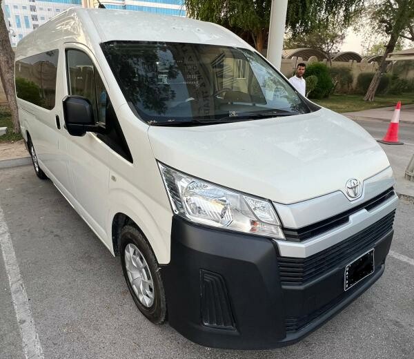 13 Hiach automatic -2026 for Rent - 1