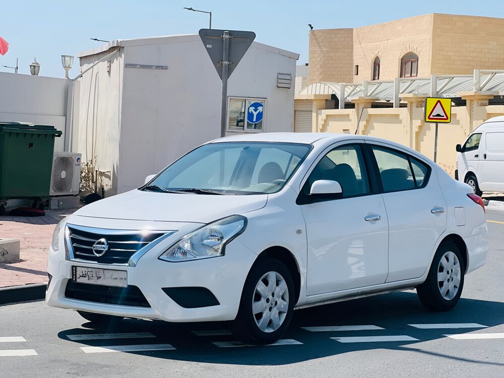NISSAN SUNNY 2023  - 5