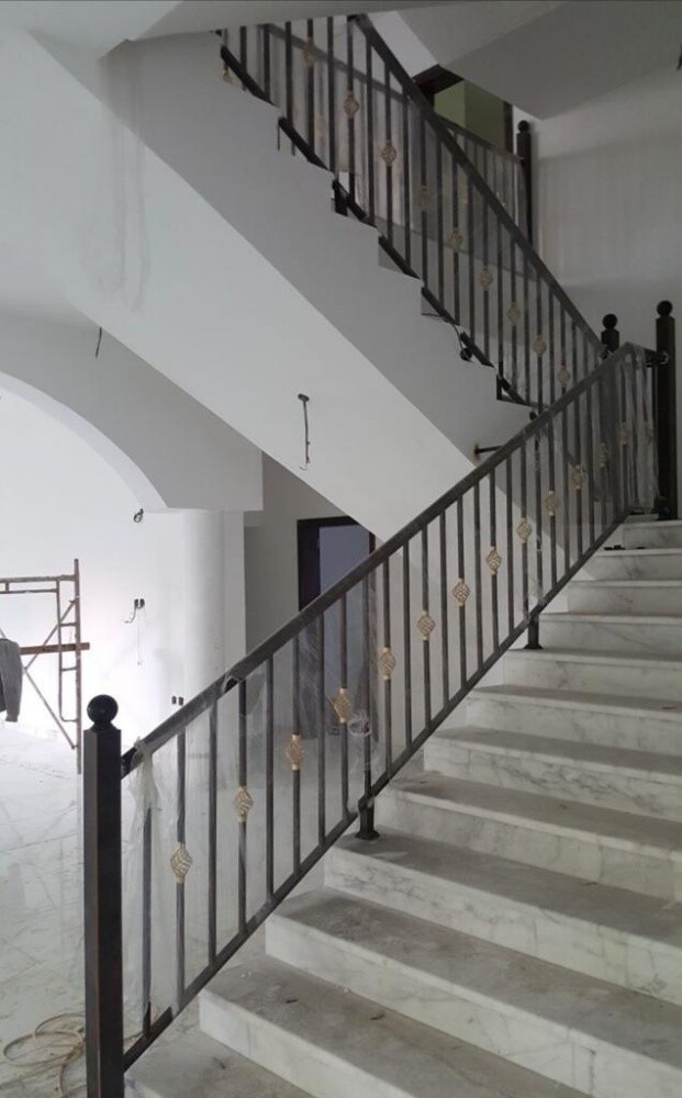 Carshade-Ladder-Handrails & Fence - 7