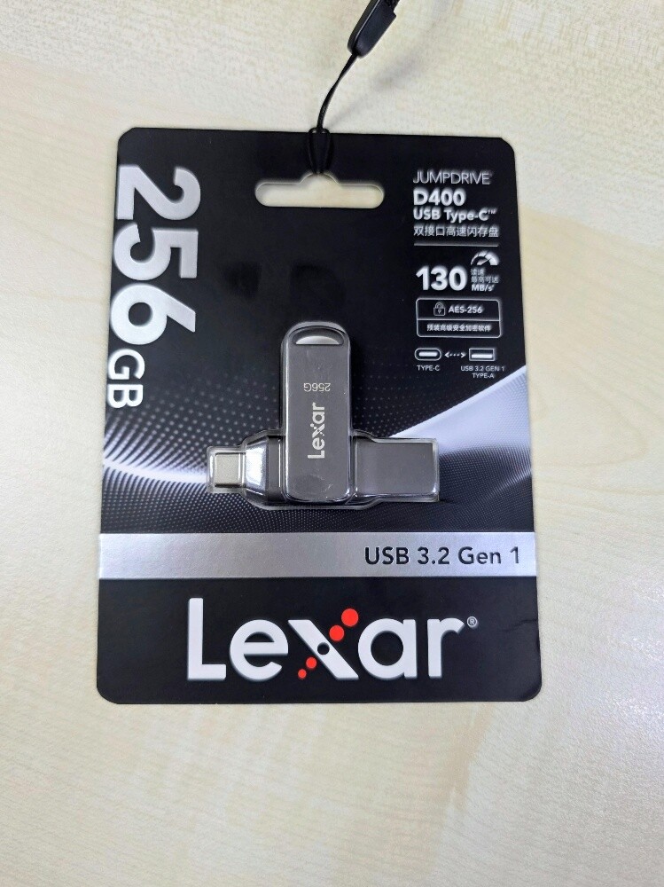 Lexar 256-GB Type C USB - 1