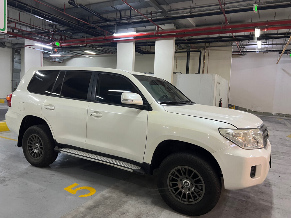 Toyota Land Cruiser G 2013 - 4