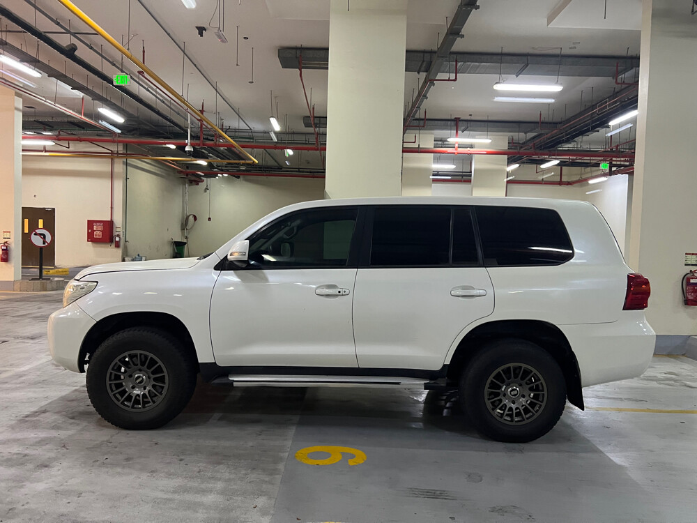 Toyota Land Cruiser G 2013 - 6