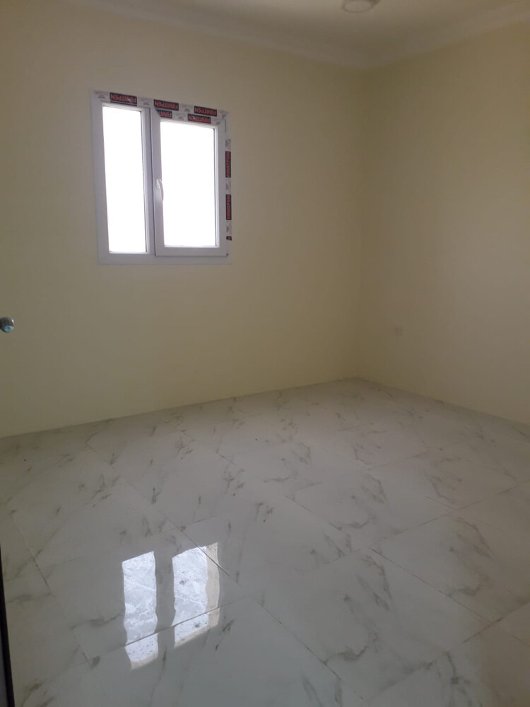 عمارة سكنية للبيع داخل الوكره  - 4
