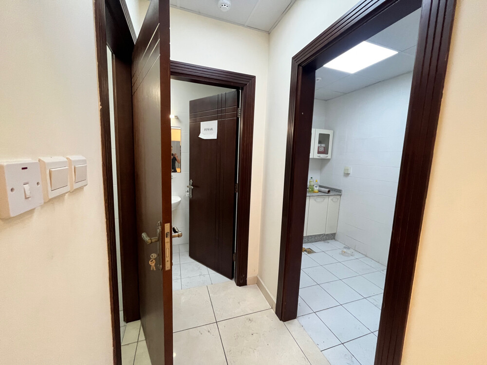 office for rent in mafinat khalifa - 9