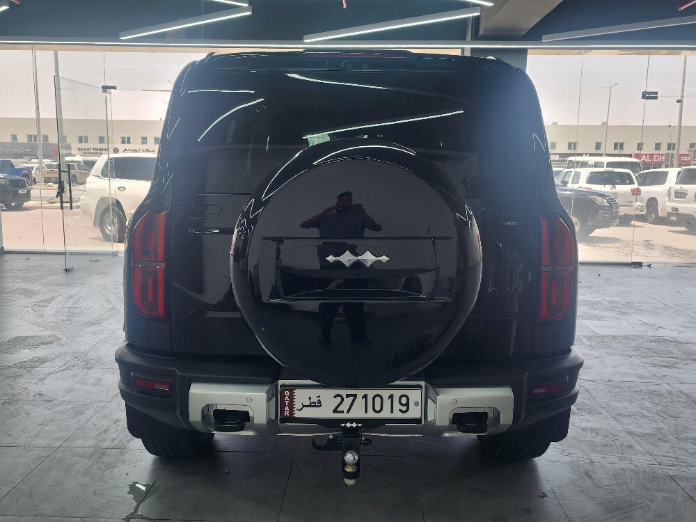 BYD Leopard 5 - 6