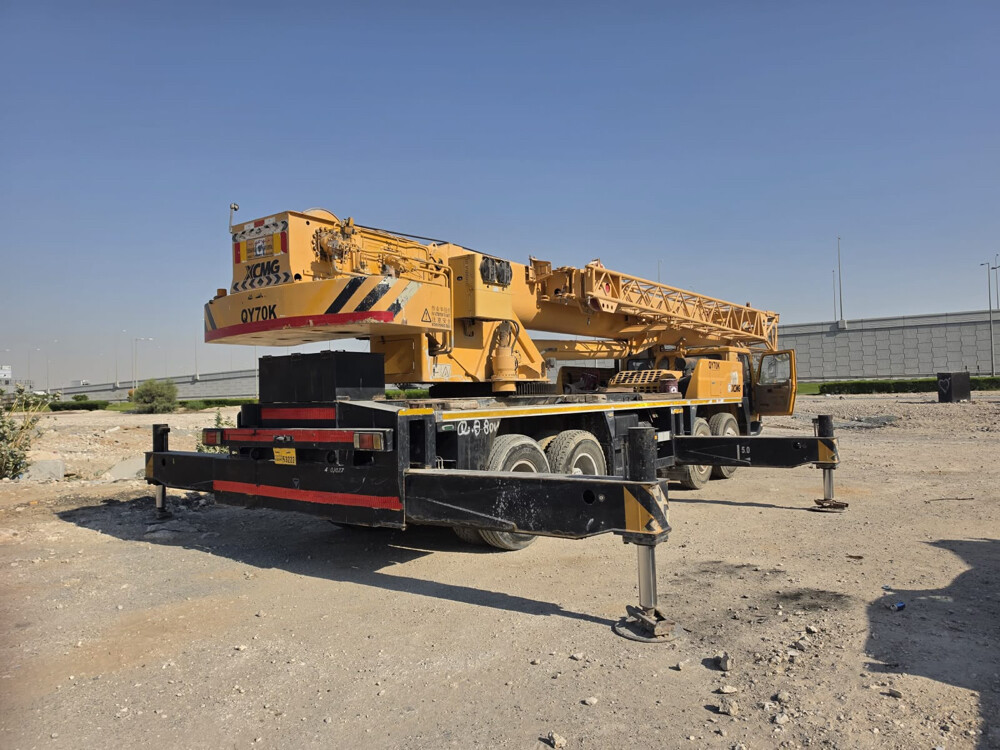 70 ton crane for sell. good c - 1