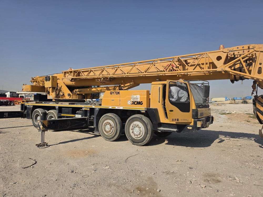 70 ton crane for sell. good c - 4