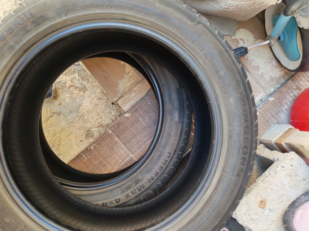 Car tires - 4