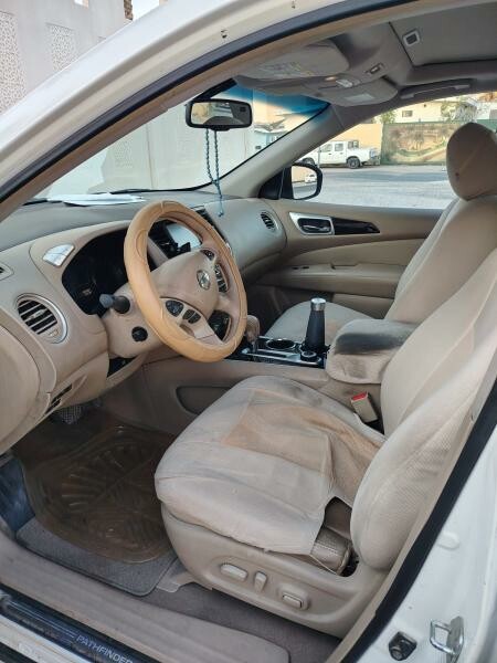 Nissan Pathfinder SV 2013 - 4