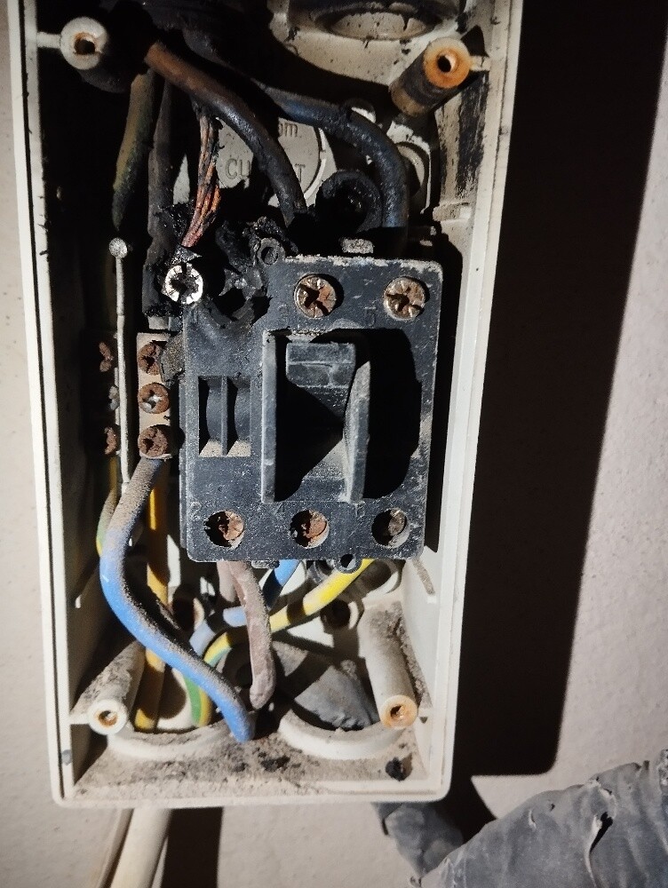 plumbing electric maintenance servi - 12