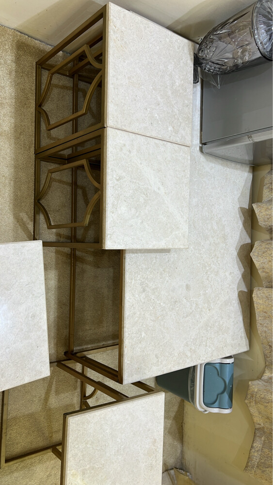 طاولة كبيرة معى اربع صغار  - 3