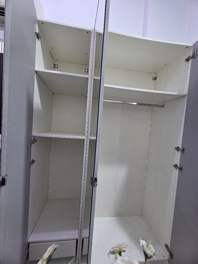 cabinet  sale good condition - 2