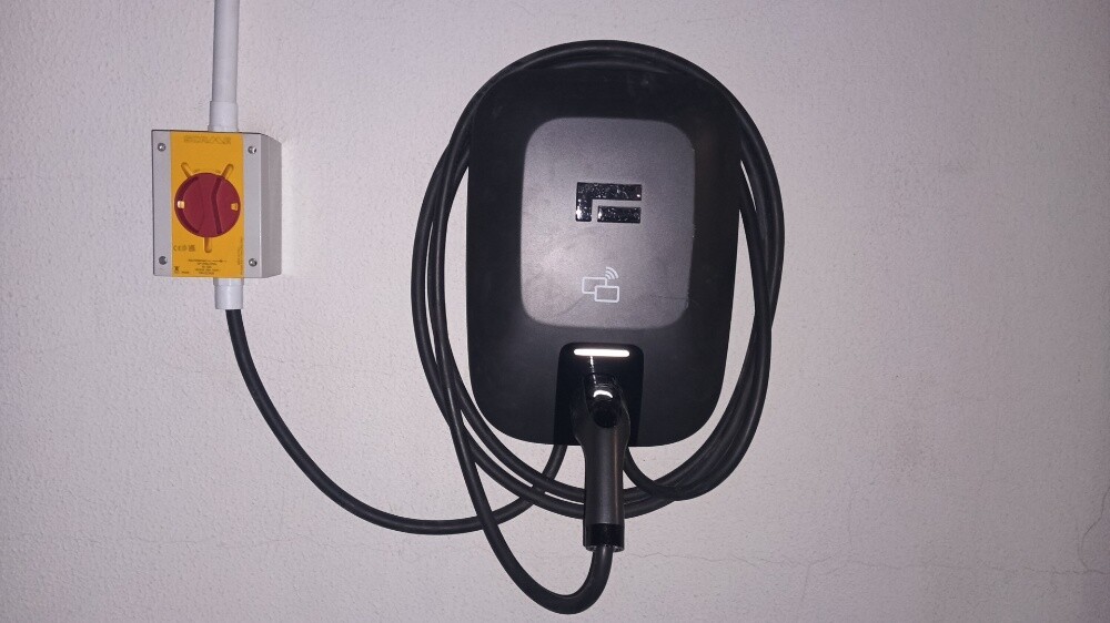 all elictric car charger installati - 4